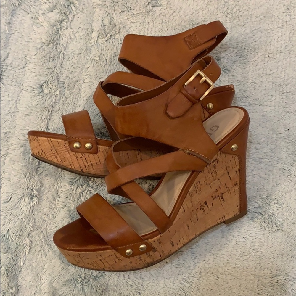 Guess wedge sandals